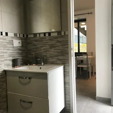 Apartment Superbe Entierement Refait A Neuf Figeac